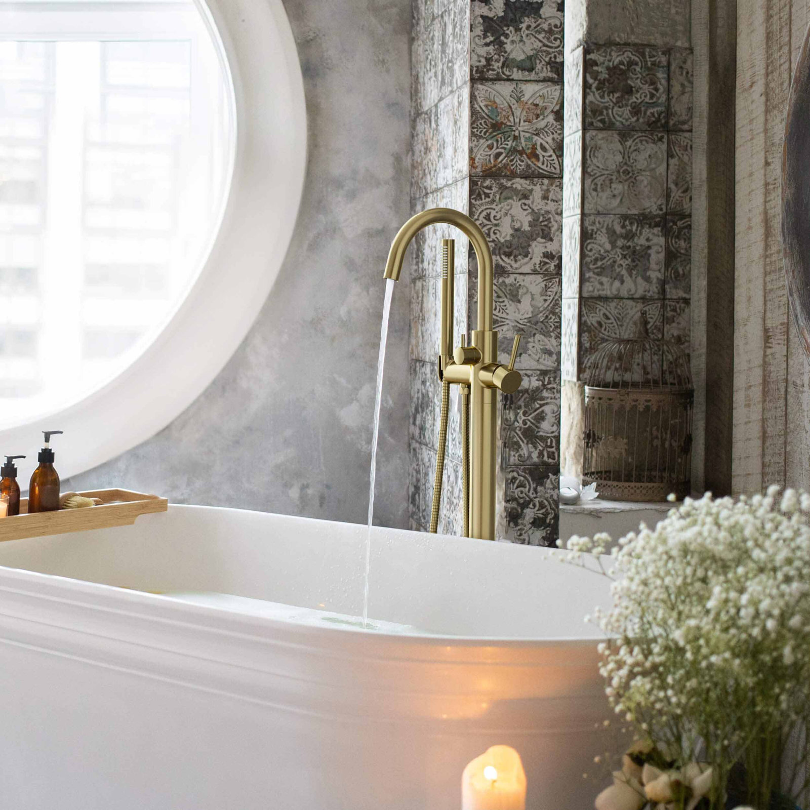 Circular Freestanding Tub Faucet, Brushed Gold