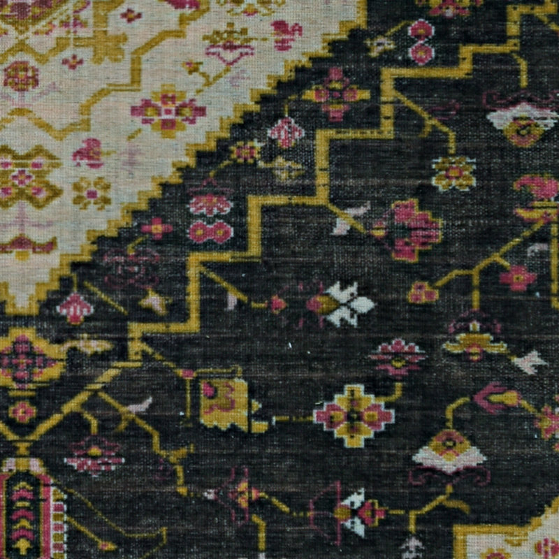 Tapis noir et ivoire Connor-Jay, Rectangle 5 pi x 7 pi