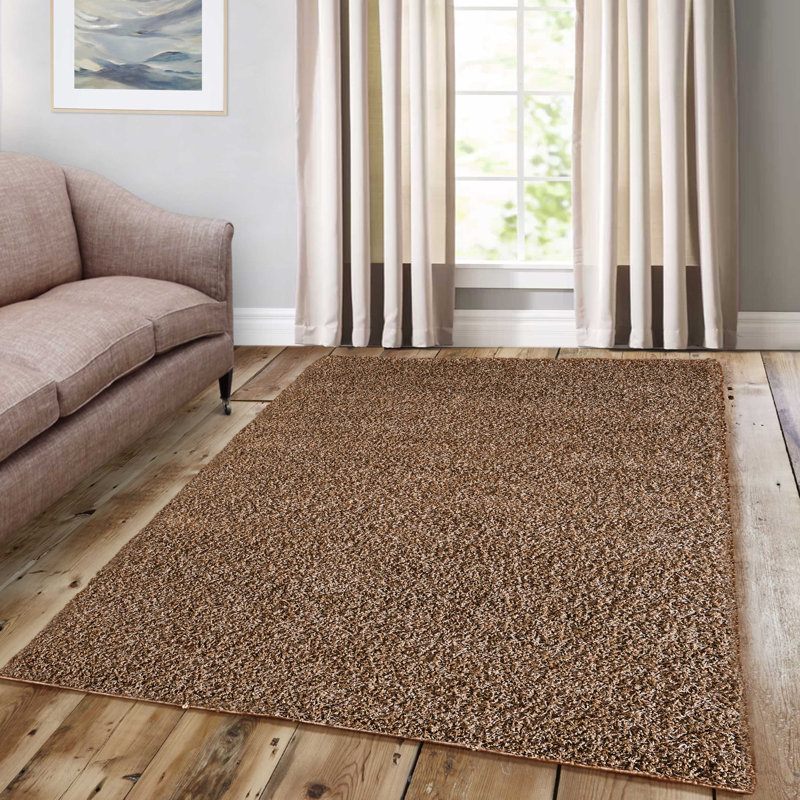 Tapis décoratif beige foncé Pera, Rectangle 4 pi 7 po x 6 pi 7 po