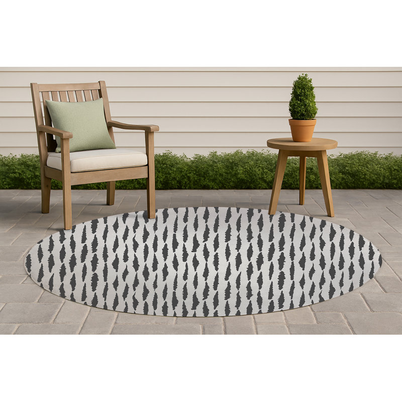 Scar Play Non-Slip Outdoor Rug, Round 5'