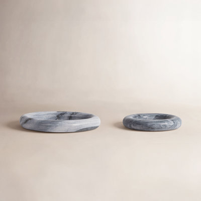 Marble Round 2 Piece Trivet Set