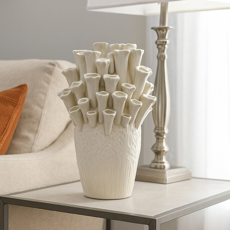 Vase décoratif Cior, conception en forme de corail, corps en céramique, Blanc, H 18,31 po x l 11,25 po x P 10,75 po