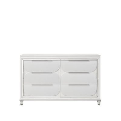 Commode finition perle blanche