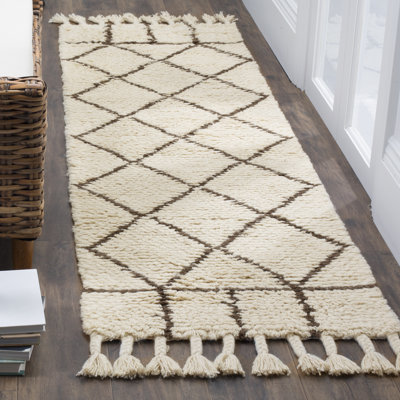 Janesville Geometric Wool Hand Woven Area Rug