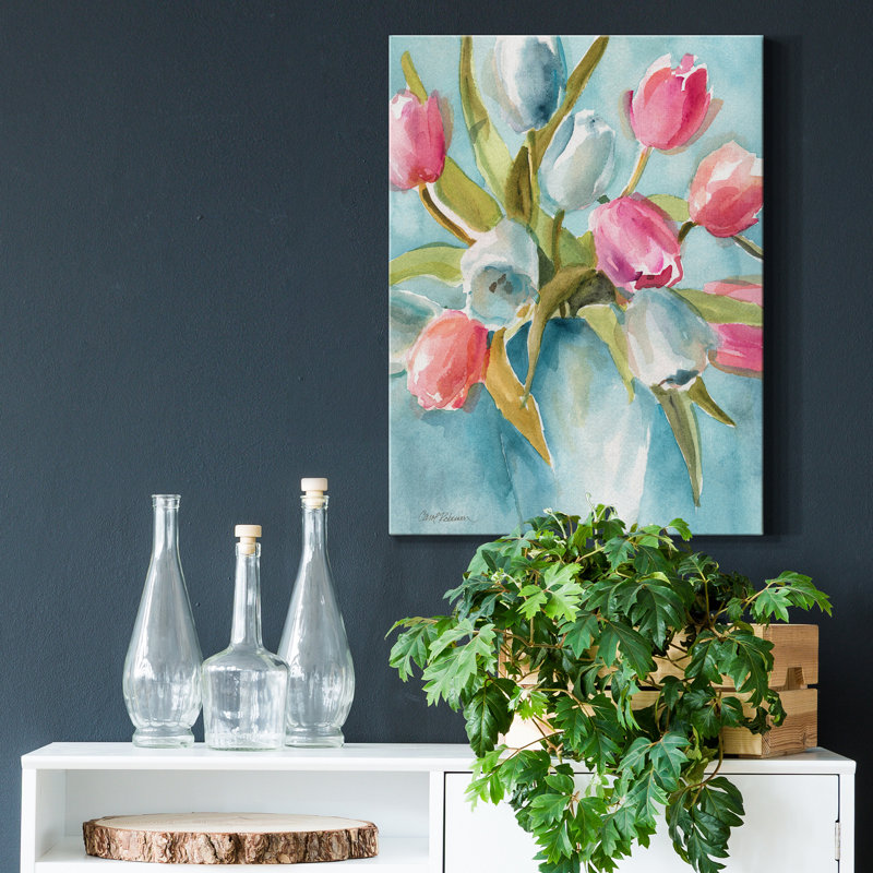 «Today's Tulips II», reproduction d'art sur toile tendue, H 48 po x l 32 po x P 1 po