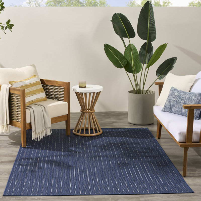 Remmie Black Modern Indoor/Outdoor Rug, Rectangle 6' x 9', Blue/Navy