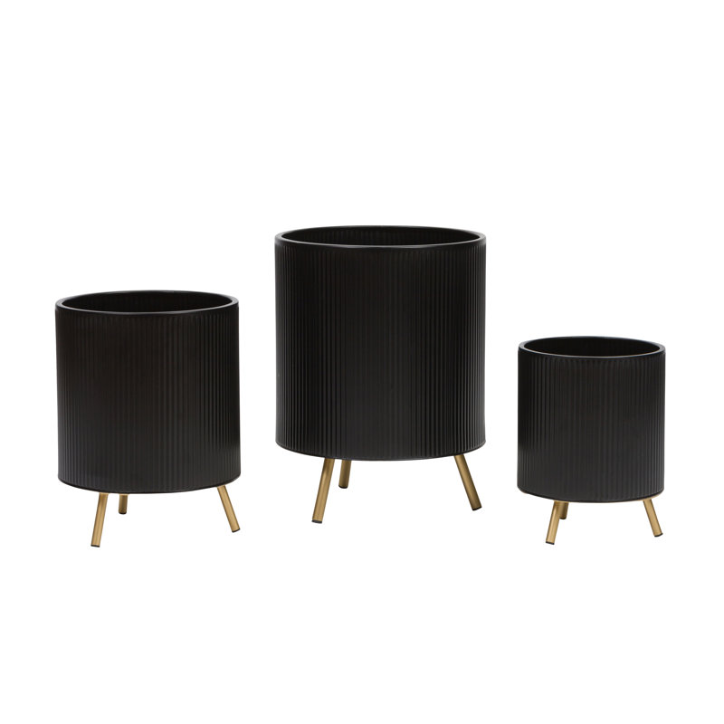 Christophel Everett Pot with Nyra Base - Set of 3, Gold