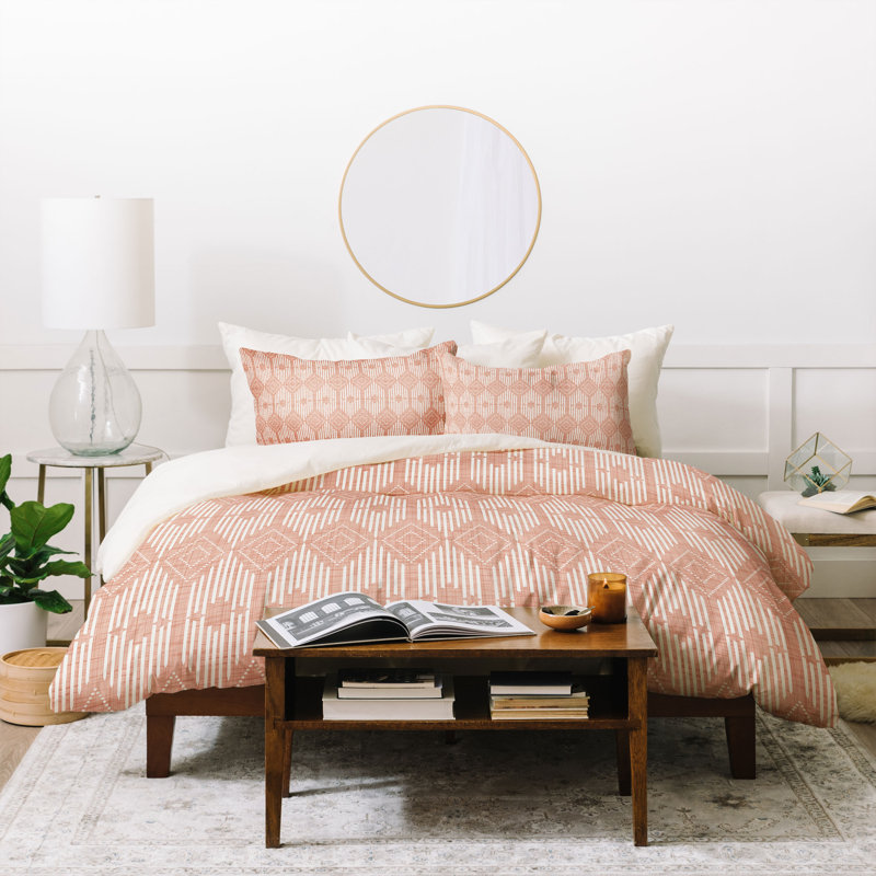 Rustic Polyester Geometric Shapes Duvet Cover, Queen Duvet Cover + 2 Standard Shams, Pink