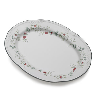Plateau de service ovale 14 po Pfaltzgraff Winterberry
