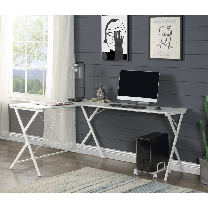 Bureau d'angle blanc Espace en forme de L avec structure métallique robuste, idéal pour les petits espaces de travail et offrant un espace de travail généreux pour les étudiants.
