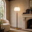 Lampadaire plissé traditionnel de 61 pouces avec accent de bois