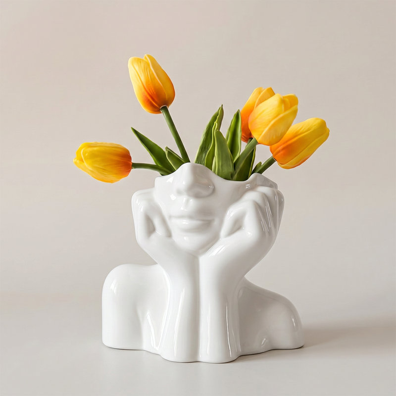 Vase en céramique blanc