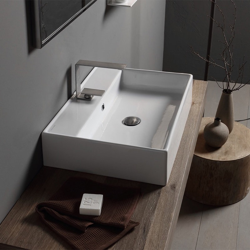 Lavabo de salle de bain mural en céramique avec trop-plein 24 po Teorema