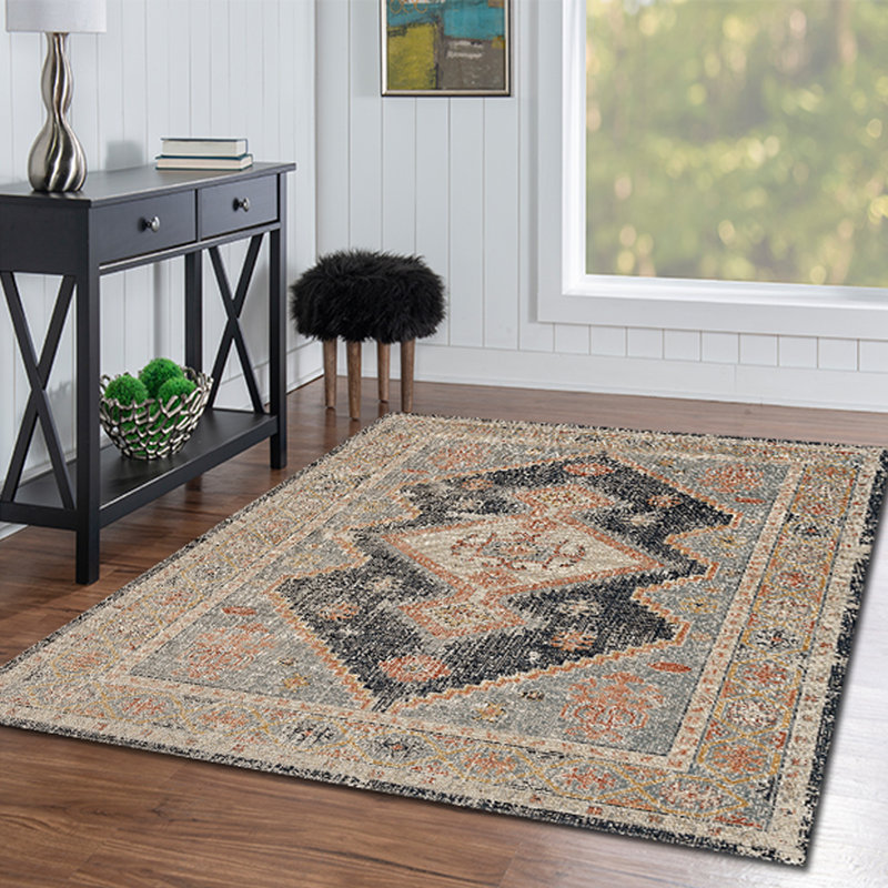 Ambrah Oriental Indoor Rug, Rectangle 5' x 7'6"