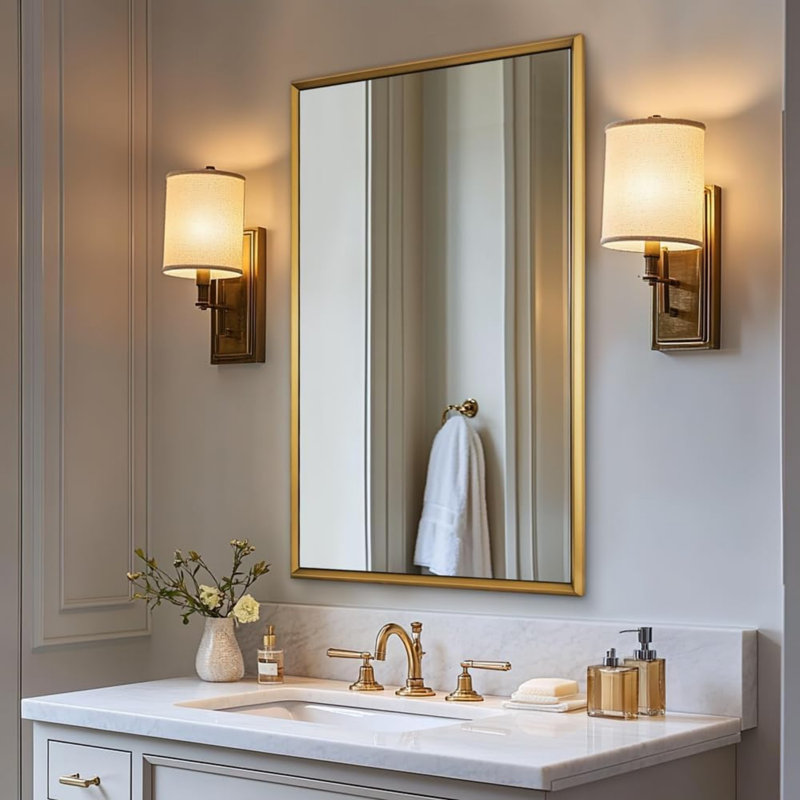 Miroir de salle de bain moderne avec rebords biseautés Modern | Cadre en acier inoxydable, 40 po x 30 po, Or brossé