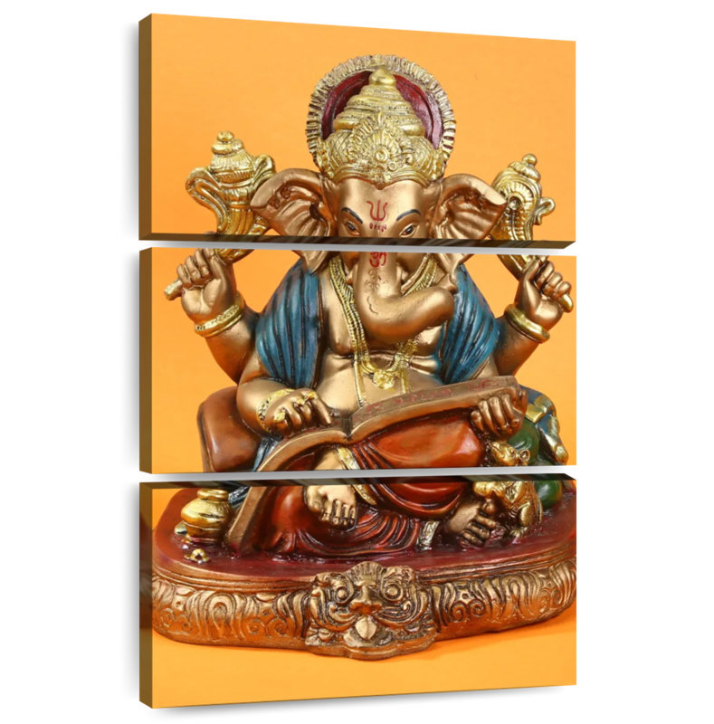 Adella Golden Ganapati Idol, H 23 po x l 14 po