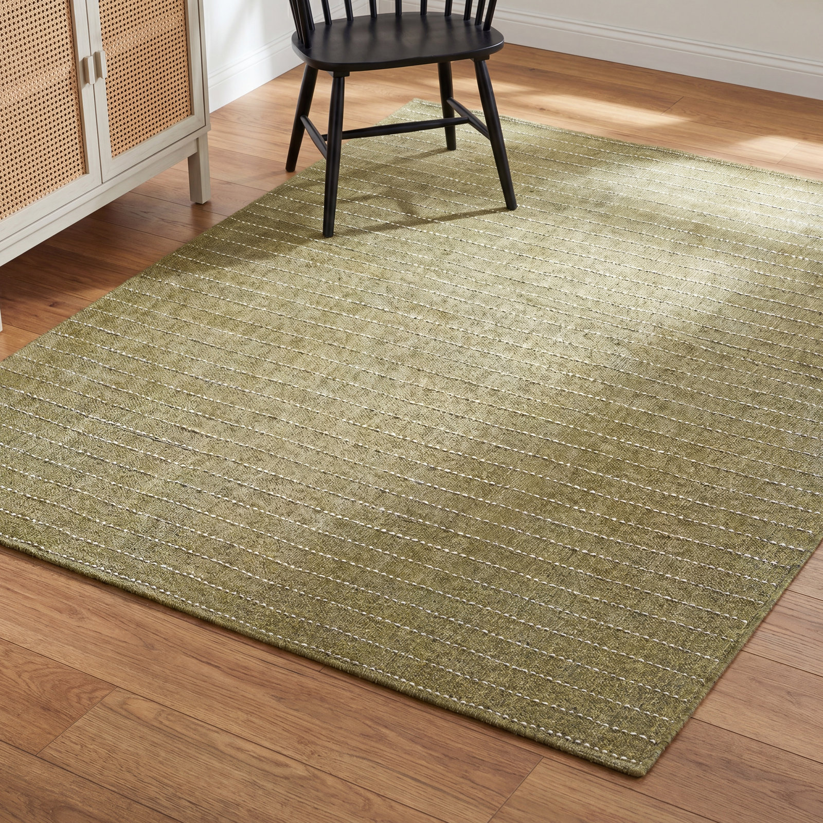 Amita Handmade Green Rug, Rectangle 9' x 12'