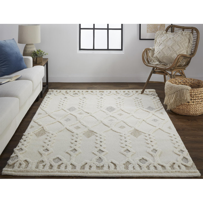Ivory Geometric Handmade Tufted Wool 4' x 6' Area Rug