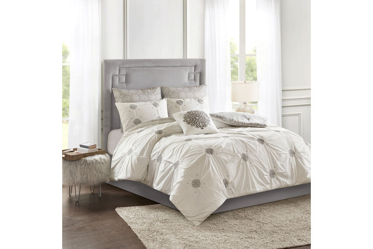 Top Glam Comforter Bedding Sets