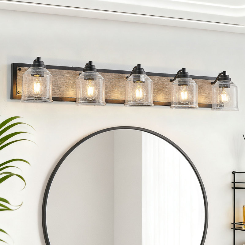 Éclairage pour meuble-lavabo Franchelle Farmhouse, applique murale noire avec abat-jour en verre transparent, panneau arrière en fer résistant à l'humidité