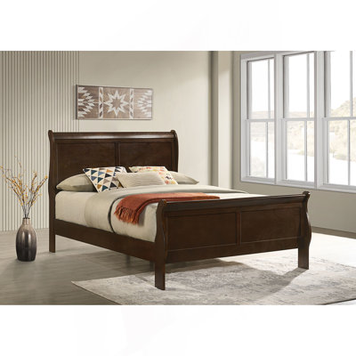 Full Sleigh Bed with Classic Louis Philippe Style