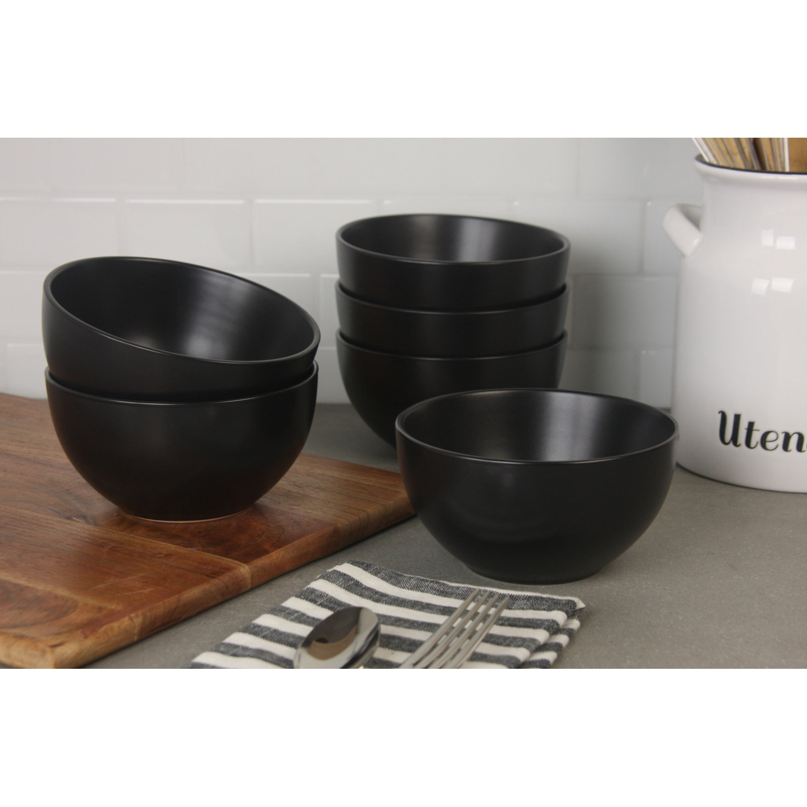Wazee Matte Stoneware Cereal Bowl, Black