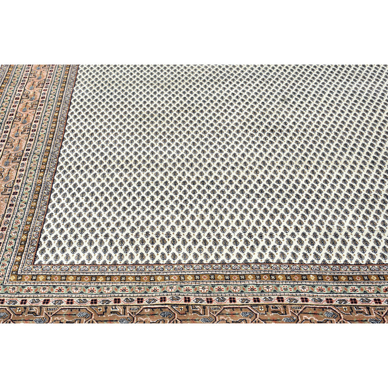 Hand Knotted Wool Oriental Indoor Rug