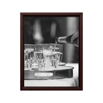 Verser du champagne No3