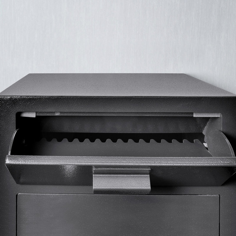 Coffre-fort à clavier de 72 pi³, deux codes PIN, cloisons anti-pêche, robuste, noir, 35,7 cm (P) x 41,8 cm (L) x 41,9 cm (H), 19 kg avec protection, acier, profondeur, largeur, hauteur.