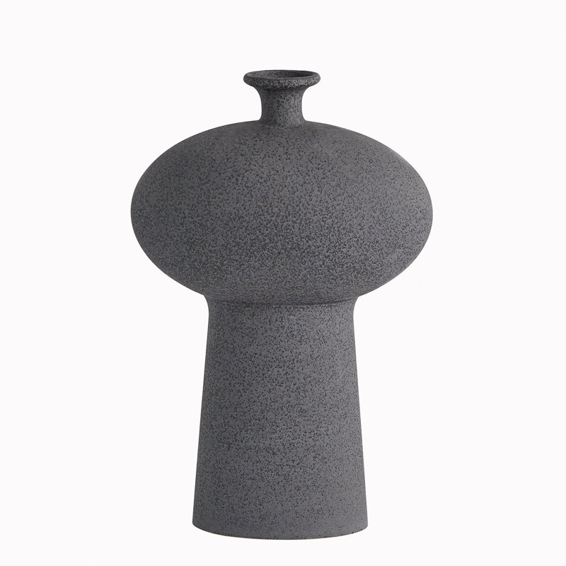 Vase de table en grès fait à la main