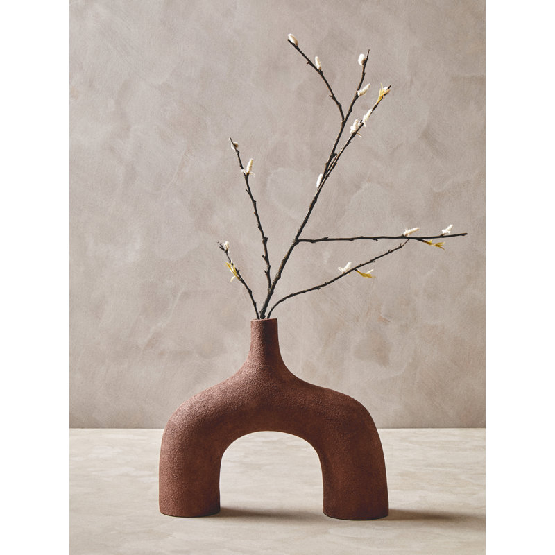 Delrae Aluminium Table Vase