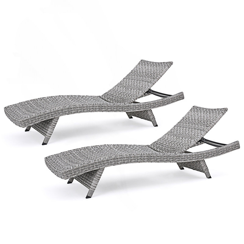Ensemble de 2 chaises longues en osier