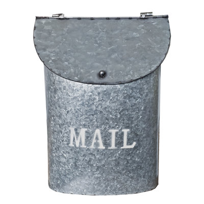 Boîte aux lettres murale