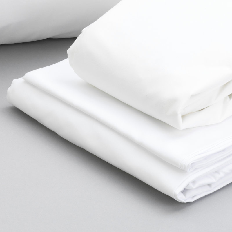 Literie pour très grand lit divisé - oreillers, draps 100% microfibre, protège-matelas avec 5 protections, drap-housse blanc à double couture et protège-allergènes,
