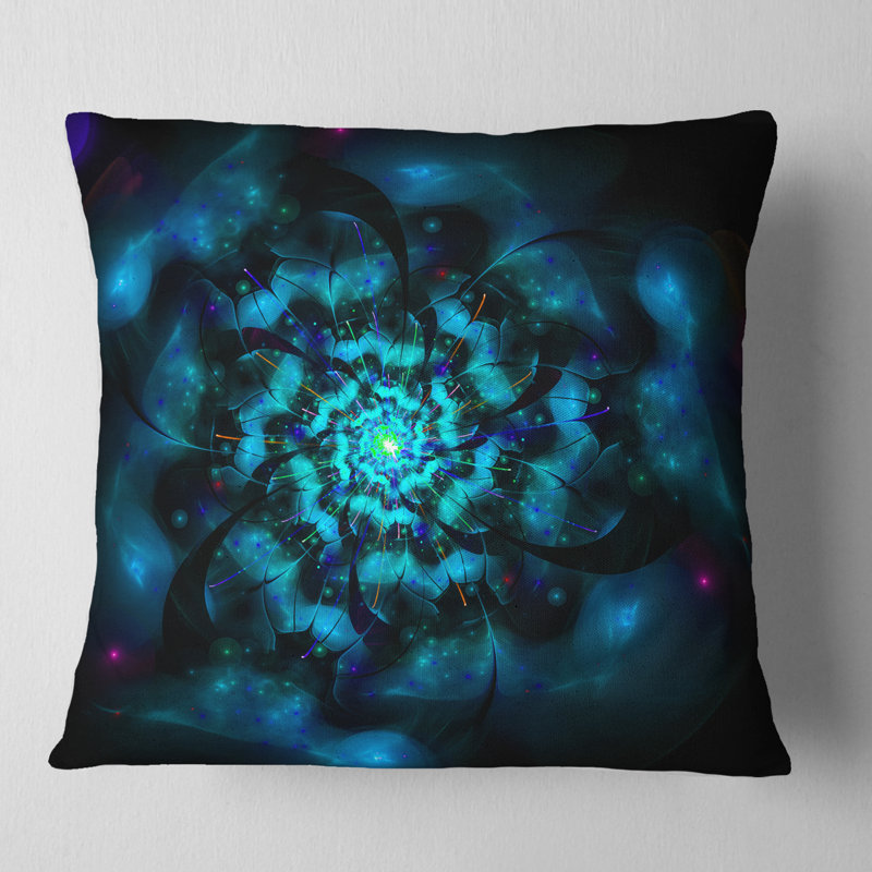Fleur fractale parfaite en noir et bleu - coussin à imprimé floral, 16 po x 1 po, Coussin décoratif