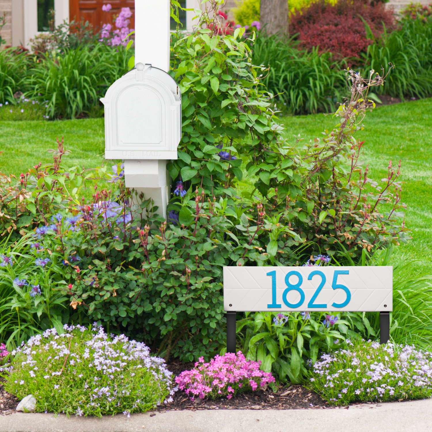 Mid-Century Modern Lawn Address Plaque, White/Aruba Blue, Yes