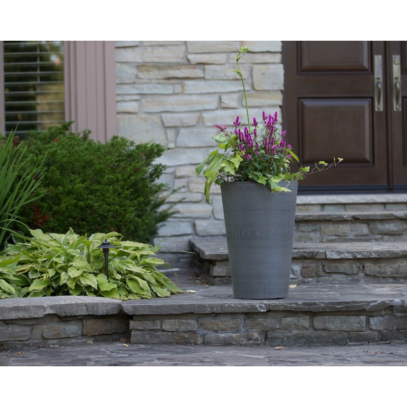 Grand pot à fleurs Miley, Gris anthracite, H 24 po x l 16 po x P 16 po