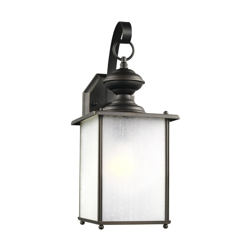 Lanterne murale d'extérieur à une lumière Jamestowne de Génération Éclairage , Non, H 17 po x l 7 po x P 8 po