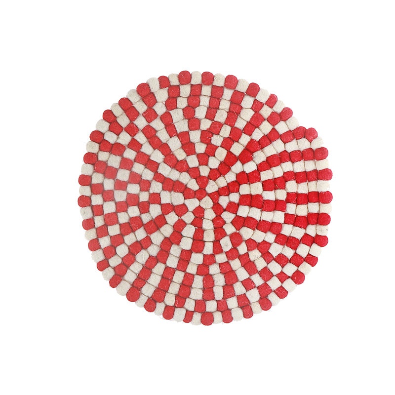 Boule ronde en feutre, Rouge