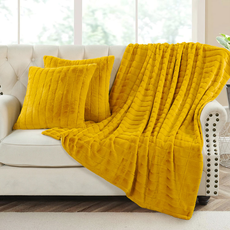 Jeté en fausse fourrure Luxury, Cari citron, 50 po x 60 po