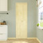 Porte pliante en bois de pin non fini 24 po x 80 po avec quincaillerie d'installation (garde-manger, porte de placard)