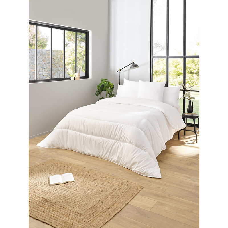 Keaton All Season Down Alternative Comforter, 240 x 260 cm