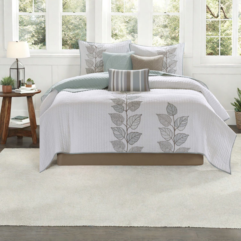 Bedding Sets, Embroidered Floral Style, Ideal For Home Comfort