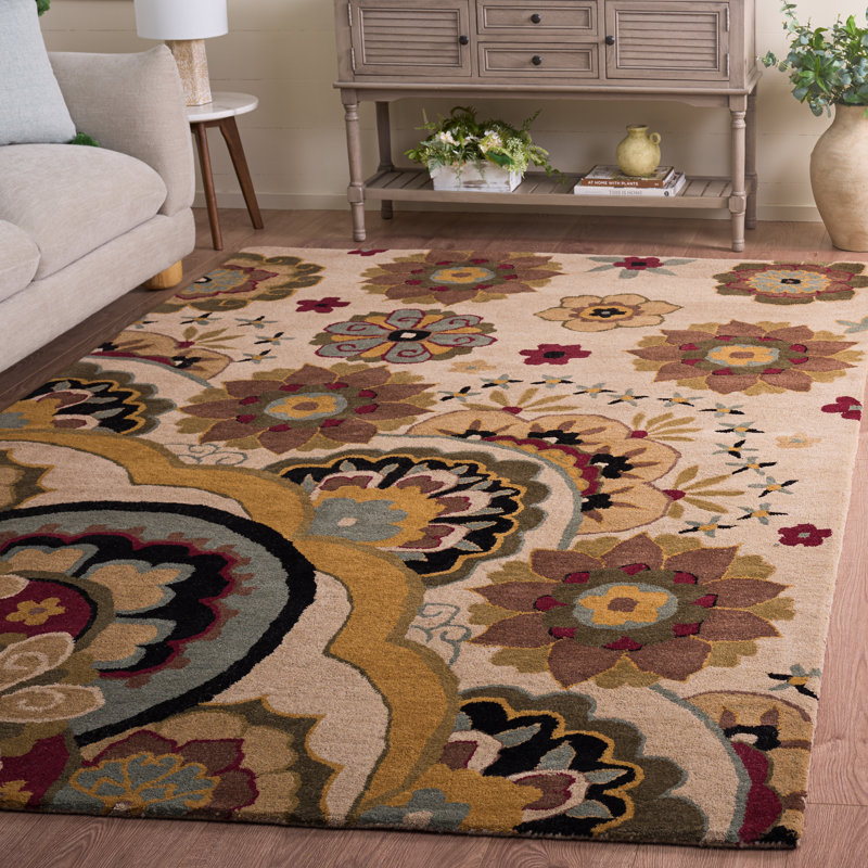 Soho Hand Tufted Wool And Viscose Floral Rug, Rectangle 6' x 9'