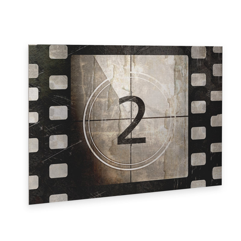 Art flottant en aluminium brossé «Vintage Countdown II» de Color Bakery