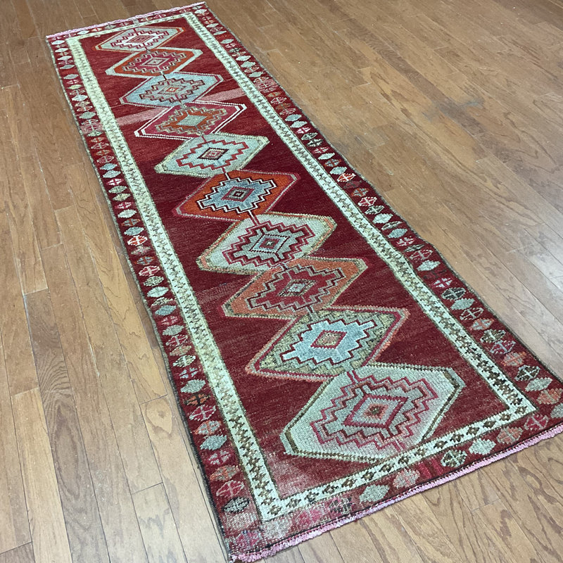 Tapis de couloir Oushak fait à la main Bungalow Rose