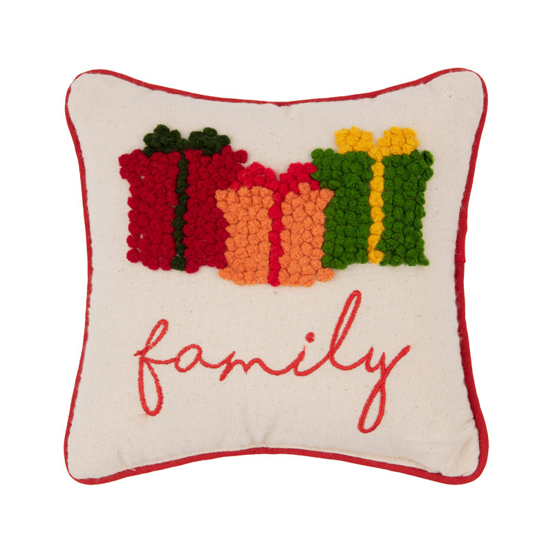  Coussin Family Presents