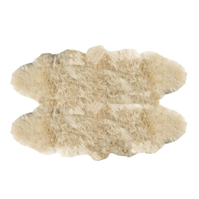 Four pelt sheepskin rug