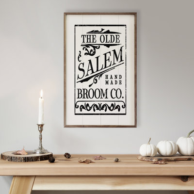 The Olde Salem Broom Co - blanc
