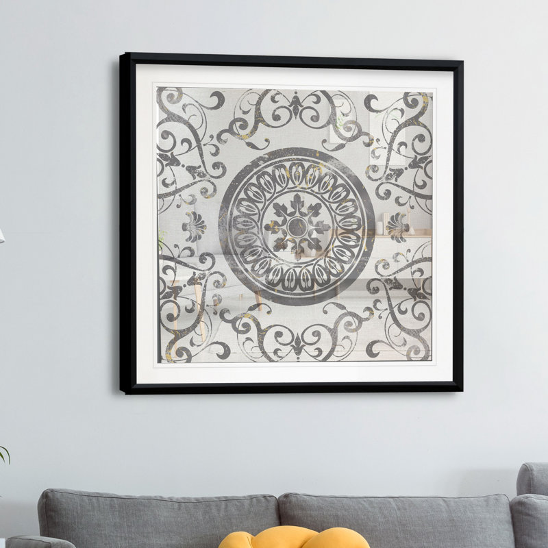«Mandala Medallion», impression sur toile, H 17,5 po x l 17,5 po x P 1,5 po, Encadré dans du plastique noir